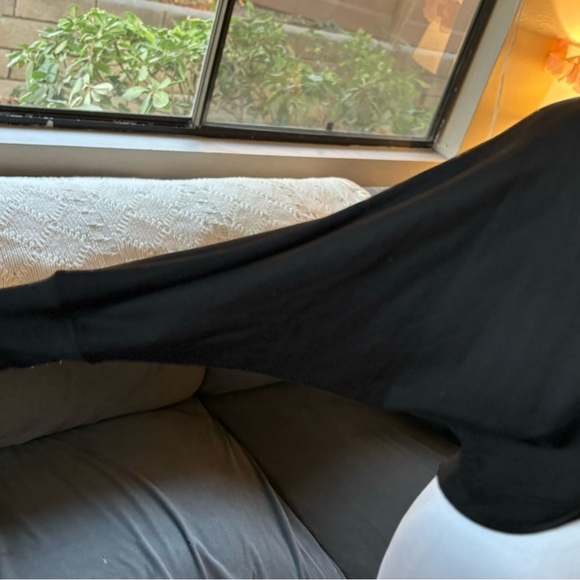 NWT Ann Taylor LOFT black shrug size medium - Picture 2 of 8